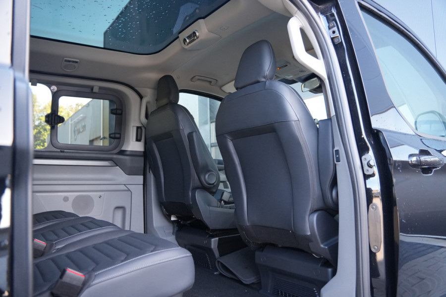 Ford Tourneo Custom 340 2.5 PHEV L2H1 Titanium X 232pk | ACC | Pano | B&O | Elek. schuifdeuren | 360 camera | Elek-Trekhaak | Prijs excl. BTW