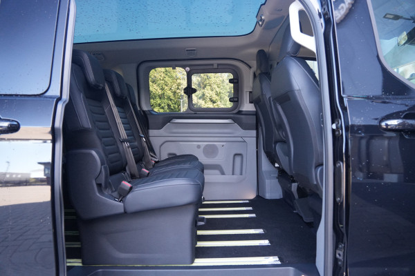 Ford Tourneo Custom 340 2.5 PHEV L2H1 Titanium X 232pk | ACC | Pano | B&O | Elek. schuifdeuren | 360 camera | Elek-Trekhaak | Prijs excl. BTW