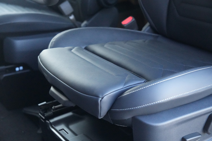 Ford Tourneo Custom 340 2.5 PHEV L2H1 Titanium X 232pk | ACC | Pano | B&O | Elek. schuifdeuren | 360 camera | Elek-Trekhaak | Prijs excl. BTW