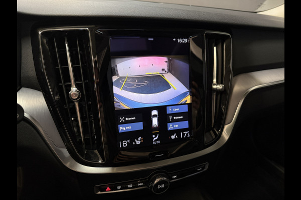 Volvo V60 2.0 B4 Business Pro | R-Design | Stoel/Stuurverwarming | Camera | Navi | Panoramadak