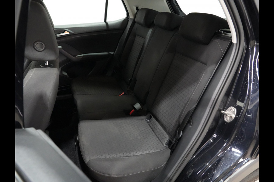Volkswagen T-Cross 1.0 TSI 110pk Life Business | Trekhaak | Navigatie | ACC | Camera