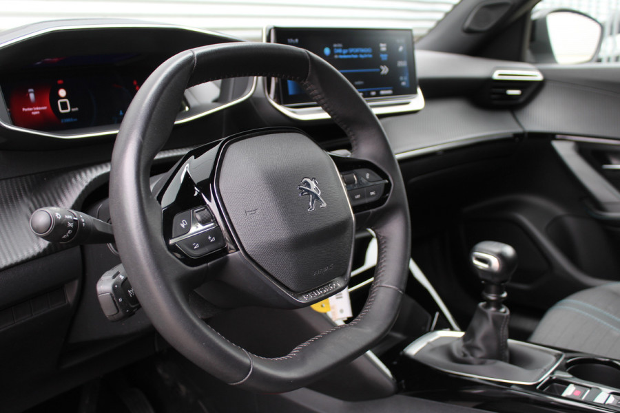 Peugeot 2008 1.2 PureTech 100PK Allure Pack | Adaptieve Cruise | Origin NL | Dealer Onderhouden | Camera