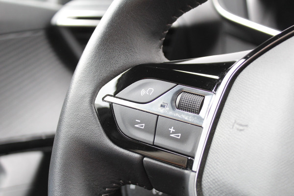 Peugeot 2008 1.2 PureTech 100PK Allure Pack | Adaptieve Cruise | Origin NL | Dealer Onderhouden | Camera