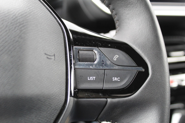 Peugeot 2008 1.2 PureTech 100PK Allure Pack | Adaptieve Cruise | Origin NL | Dealer Onderhouden | Camera