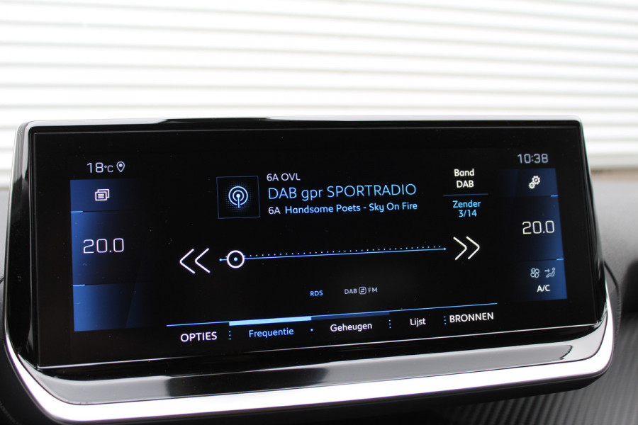 Peugeot 2008 1.2 PureTech 100PK Allure Pack | Adaptieve Cruise | Origin NL | Dealer Onderhouden | Camera