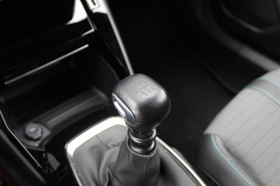 Peugeot 2008 1.2 PureTech 100PK Allure Pack | Adaptieve Cruise | Origin NL | Dealer Onderhouden | Camera