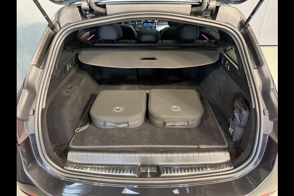 Mercedes-Benz C-Klasse Estate 300 e AMG Line 18"/SOH 97%/Panoramadak/Trekhaak/LED/Stoelverwarming/Sfeerverlichting/Elektrische klep/Apple Carplay & Android Auto