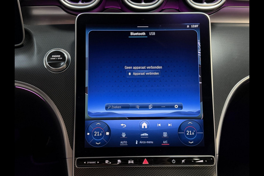 Mercedes-Benz C-Klasse Estate 300 e AMG Line 18"/SOH 97%/Panoramadak/Trekhaak/LED/Stoelverwarming/Sfeerverlichting/Elektrische klep/Apple Carplay & Android Auto