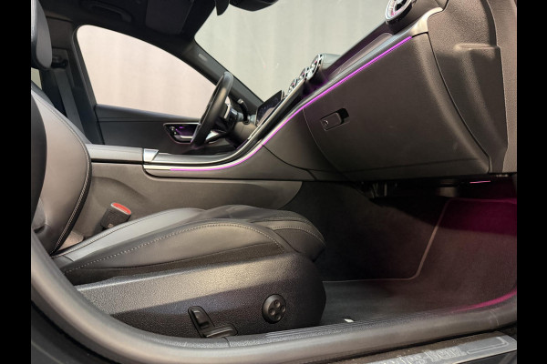Mercedes-Benz C-Klasse Estate 300 e AMG Line 18"/SOH 97%/Panoramadak/Trekhaak/LED/Stoelverwarming/Sfeerverlichting/Elektrische klep/Apple Carplay & Android Auto