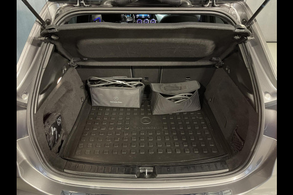 Mercedes-Benz GLA 250 e AMG Line 20"/SOH 89%/Panoramadak/Memory stoel l+r/Matrix LED/Keyless/Sfeerverlichting/Stoelverwarming/Camera/