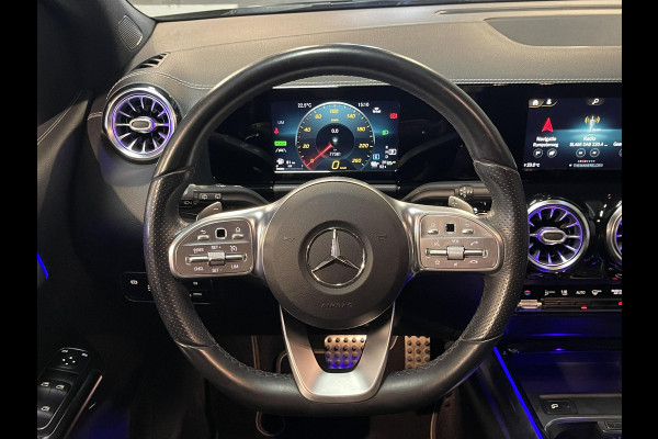 Mercedes-Benz B-Klasse 250 e Business Solution AMG Limited Night Pakket 18''/SOH 96%/Sfeerverlichting/DAB/PDC v+a/Stoelverwarming/Climate/Apple Carplay & Android Auto