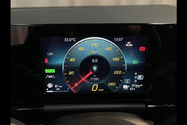 Mercedes-Benz B-Klasse 250 e Business Solution AMG Limited Night Pakket 18''/SOH 96%/Sfeerverlichting/DAB/PDC v+a/Stoelverwarming/Climate/Apple Carplay & Android Auto