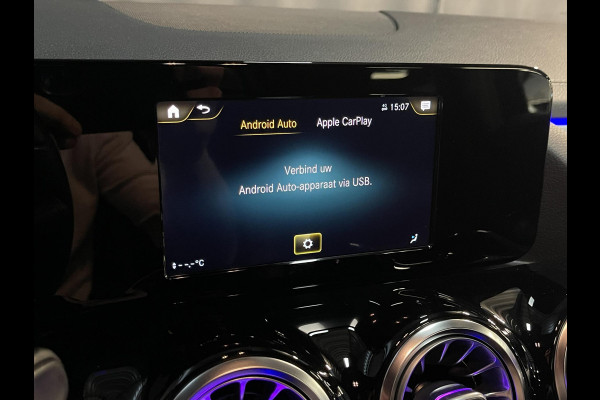 Mercedes-Benz B-Klasse 250 e Business Solution AMG Limited Night Pakket 18''/SOH 96%/Sfeerverlichting/DAB/PDC v+a/Stoelverwarming/Climate/Apple Carplay & Android Auto