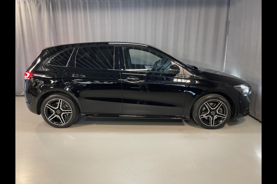 Mercedes-Benz B-Klasse 250 e Business Solution AMG Limited Night Pakket 18''/SOH 96%/Sfeerverlichting/DAB/PDC v+a/Stoelverwarming/Climate/Apple Carplay & Android Auto