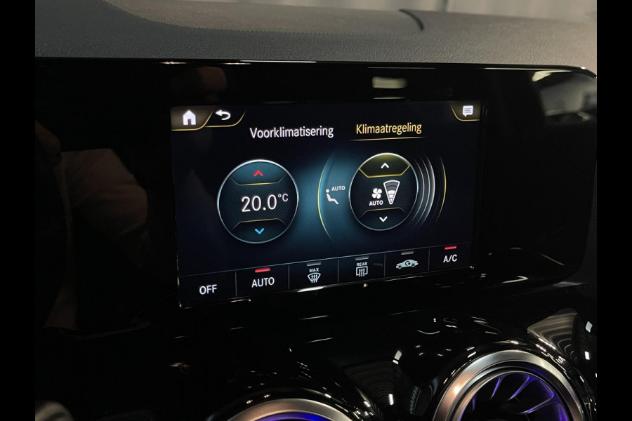 Mercedes-Benz B-Klasse 250 e Business Solution AMG Limited Night Pakket 18''/SOH 96%/Sfeerverlichting/DAB/PDC v+a/Stoelverwarming/Climate/Apple Carplay & Android Auto