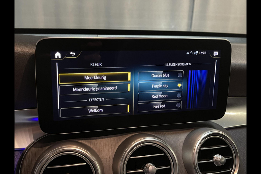 Mercedes-Benz GLC 300e 4MATIC AMG Line 19"/SOH 94%/Panoramadak/Dodehoek/Adaptieve cruise/Keyless/Burmester/Matrix LED/Apple Carplay & Android Auto/Stoelverwarming/Elektrische klep