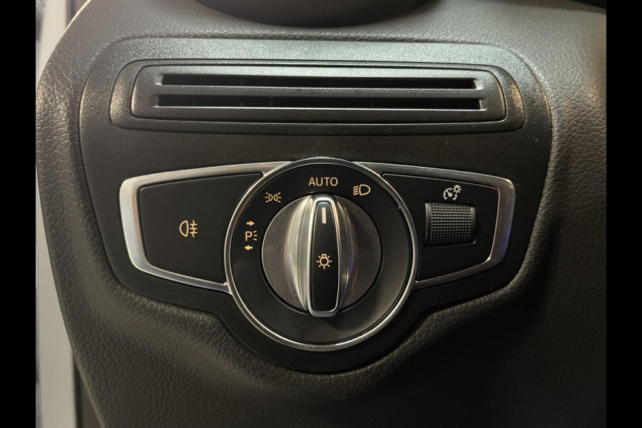 Mercedes-Benz GLC 300e 4MATIC AMG Line 19"/SOH 94%/Panoramadak/Dodehoek/Adaptieve cruise/Keyless/Burmester/Matrix LED/Apple Carplay & Android Auto/Stoelverwarming/Elektrische klep