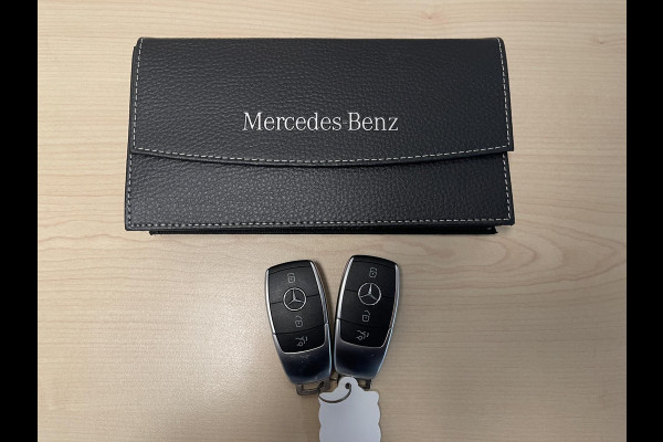 Mercedes-Benz GLC 300e 4MATIC AMG Line 19"/SOH 94%/Panoramadak/Dodehoek/Adaptieve cruise/Keyless/Burmester/Matrix LED/Apple Carplay & Android Auto/Stoelverwarming/Elektrische klep