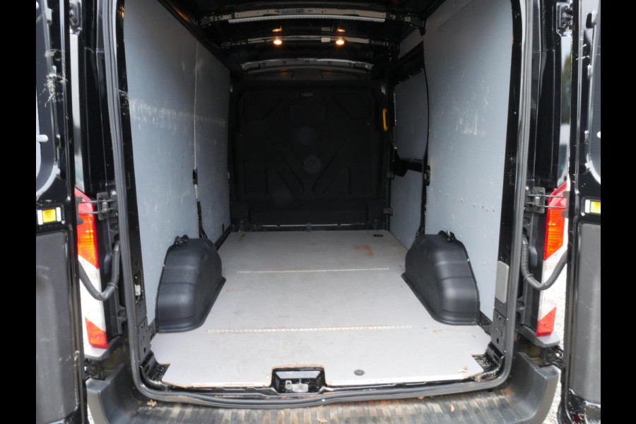 Ford Transit 2.0 TDCI 130PK L2H2 Trend Airco Cam 3-zits