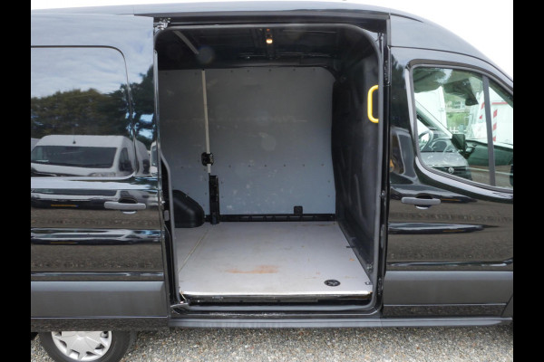 Ford Transit 2.0 TDCI 130PK L2H2 Trend Airco Cam 3-zits