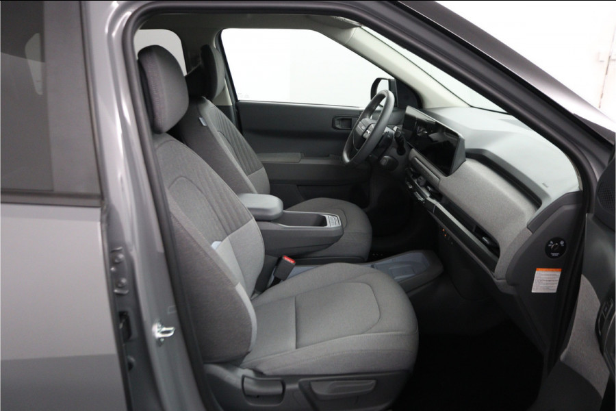 Kia EV3 Plus 81.4 kWh - Stoel/stuurwiel verwarming - Adaptieve Cruisecontrole - LED lampen - Fabrieksgarantie tot 04-2032