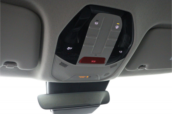 Kia EV3 Plus 81.4 kWh - Stoel/stuurwiel verwarming - Adaptieve Cruisecontrole - LED lampen - Fabrieksgarantie tot 04-2032