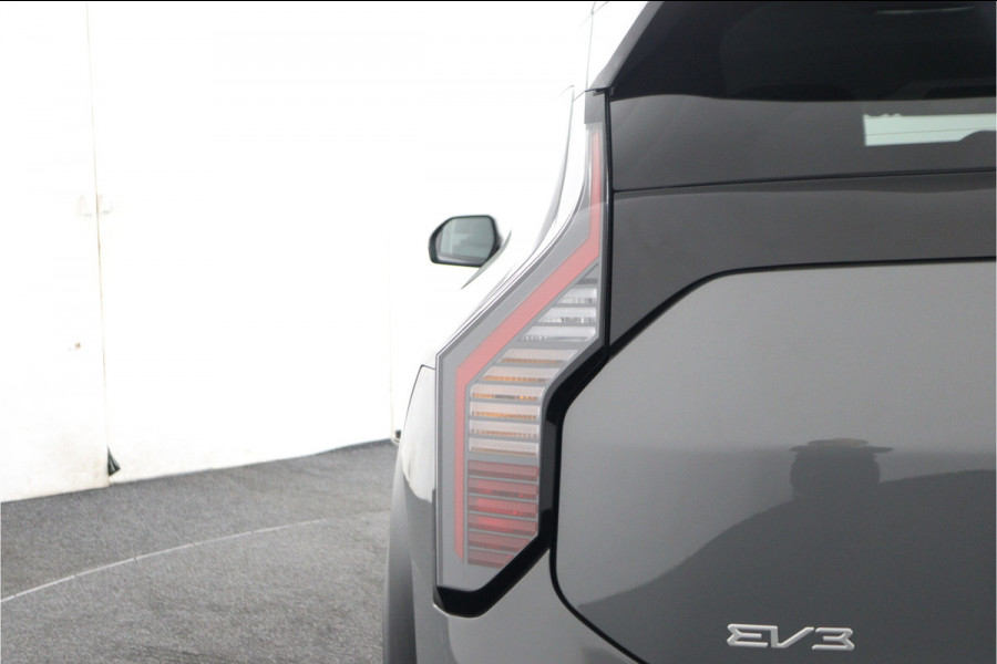 Kia EV3 Plus 81.4 kWh - Stoel/stuurwiel verwarming - Adaptieve Cruisecontrole - LED lampen - Fabrieksgarantie tot 04-2032