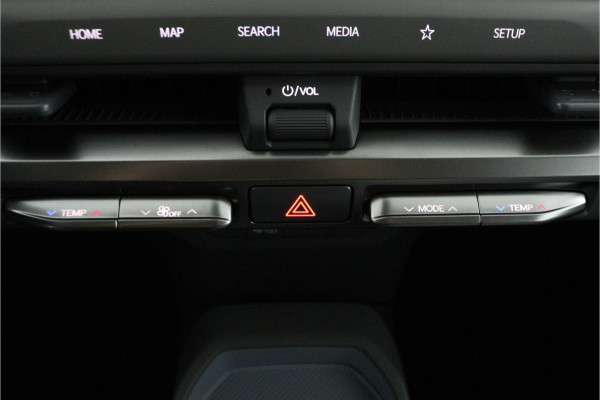 Kia EV3 Plus 81.4 kWh - Stoel/stuurwiel verwarming - Adaptieve Cruisecontrole - LED lampen - Fabrieksgarantie tot 04-2032