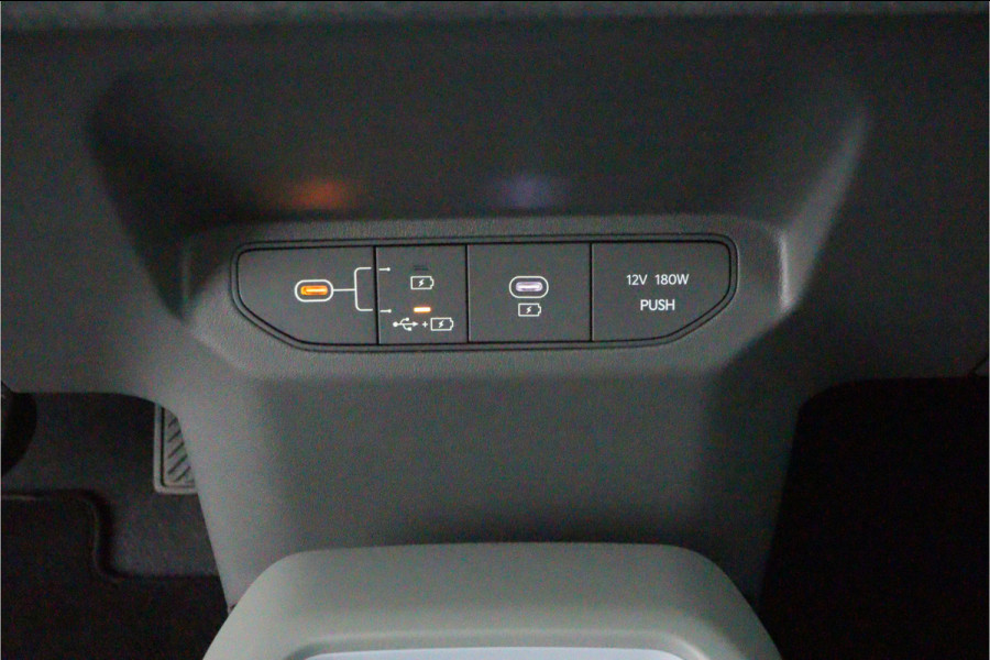 Kia EV3 Plus 81.4 kWh - Stoel/stuurwiel verwarming - Adaptieve Cruisecontrole - LED lampen - Fabrieksgarantie tot 04-2032