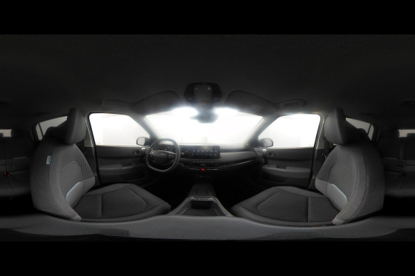 Kia EV3 Plus 81.4 kWh - Stoel/stuurwiel verwarming - Adaptieve Cruisecontrole - LED lampen - Fabrieksgarantie tot 04-2032