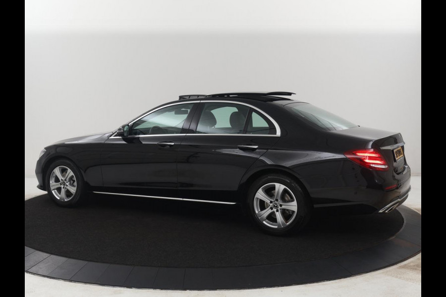 Mercedes-Benz E-Klasse 200 Premium Plus | Burmester Sound | Panoramadak | Memory | Leder | Head-up | 360 Camera | Stoelverwarming | Keyless | Sfeerverlichting | Carplay