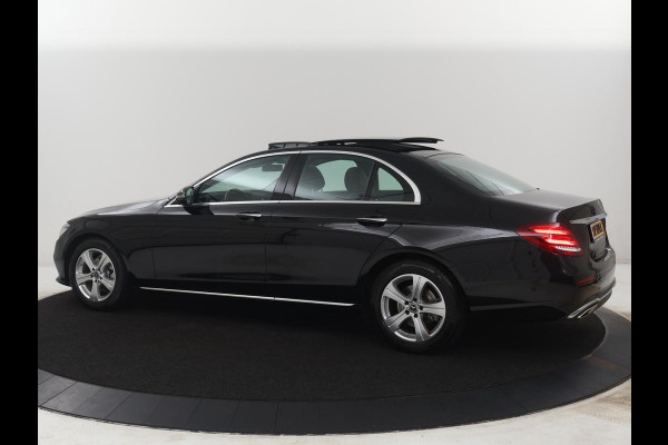 Mercedes-Benz E-Klasse 200 Premium Plus | Burmester Sound | Panoramadak | Memory | Leder | Head-up | 360 Camera | Stoelverwarming | Keyless | Sfeerverlichting | Carplay