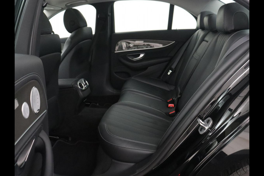 Mercedes-Benz E-Klasse 200 Premium Plus | Burmester Sound | Panoramadak | Memory | Leder | Head-up | 360 Camera | Stoelverwarming | Keyless | Sfeerverlichting | Carplay