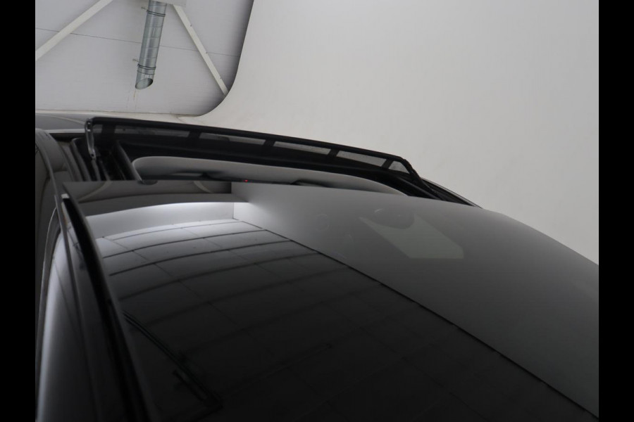 Mercedes-Benz E-Klasse 200 Premium Plus | Burmester Sound | Panoramadak | Memory | Leder | Head-up | 360 Camera | Stoelverwarming | Keyless | Sfeerverlichting | Carplay