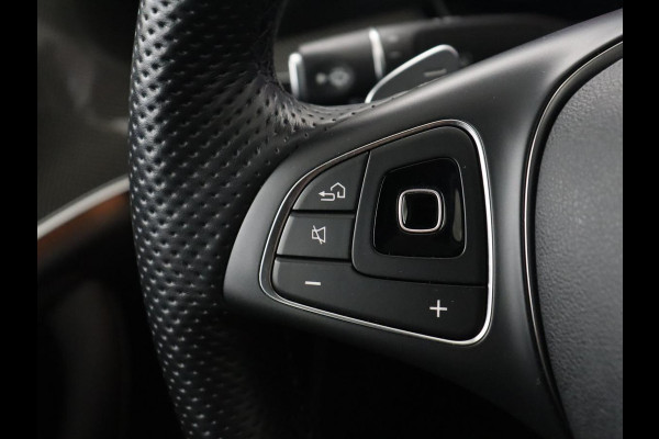 Mercedes-Benz E-Klasse 200 Premium Plus | Burmester Sound | Panoramadak | Memory | Leder | Head-up | 360 Camera | Stoelverwarming | Keyless | Sfeerverlichting | Carplay