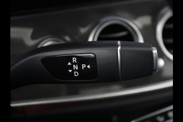 Mercedes-Benz E-Klasse 200 Premium Plus | Burmester Sound | Panoramadak | Memory | Leder | Head-up | 360 Camera | Stoelverwarming | Keyless | Sfeerverlichting | Carplay