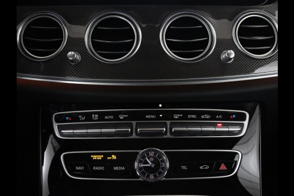 Mercedes-Benz E-Klasse 200 Premium Plus | Burmester Sound | Panoramadak | Memory | Leder | Head-up | 360 Camera | Stoelverwarming | Keyless | Sfeerverlichting | Carplay