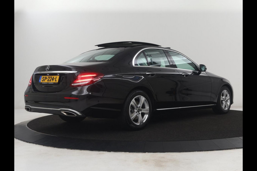 Mercedes-Benz E-Klasse 200 Premium Plus | Burmester Sound | Panoramadak | Memory | Leder | Head-up | 360 Camera | Stoelverwarming | Keyless | Sfeerverlichting | Carplay