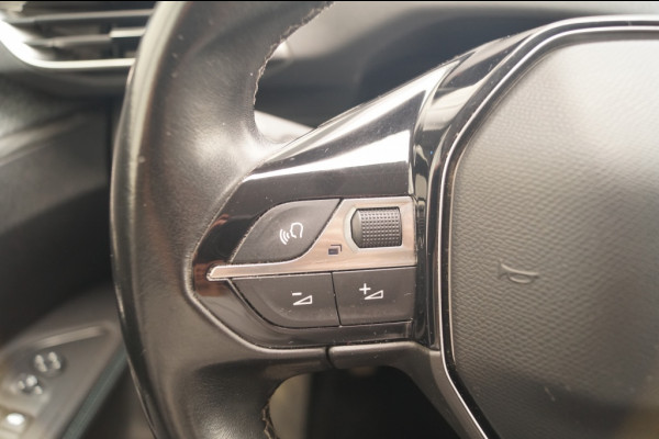 Peugeot 3008 1.2 PureTech 130pk Allure -NAVI-ECC-PDC-CAM-