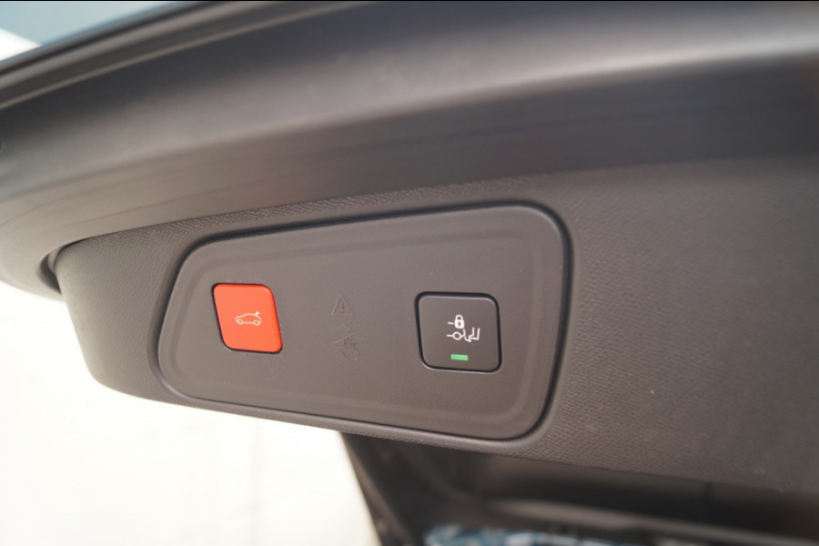 Peugeot 3008 1.2 PureTech 130pk Allure -NAVI-ECC-PDC-CAM-