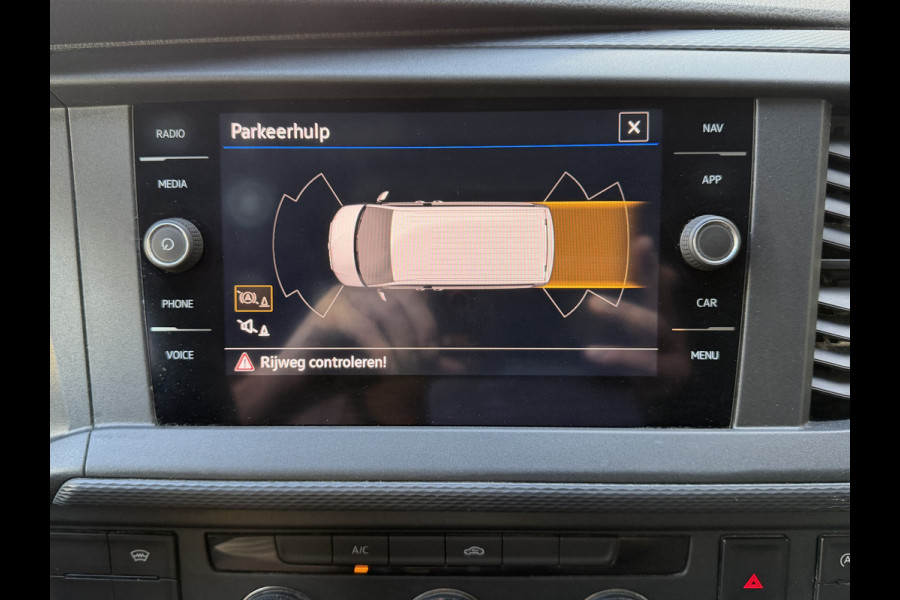 Volkswagen Transporter 2.0 TDI 110 PK Euro 6 L2H1 CarPlay/Cruise Control/leer