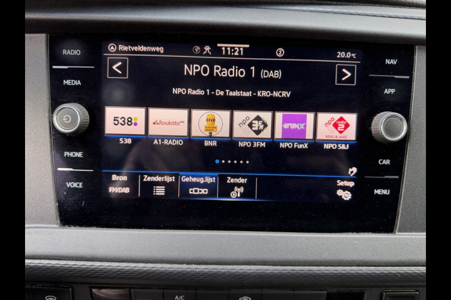 Volkswagen Transporter 2.0 TDI 110 PK Euro 6 L2H1 CarPlay/Cruise Control/leer