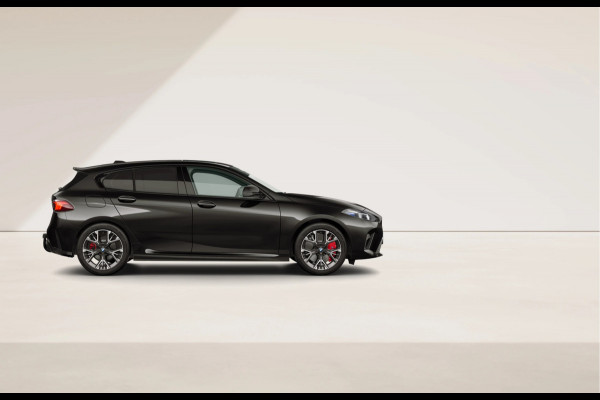 BMW 1-serie 120 M-Sport Pro - Pano - Trekhaak - Premium Pack