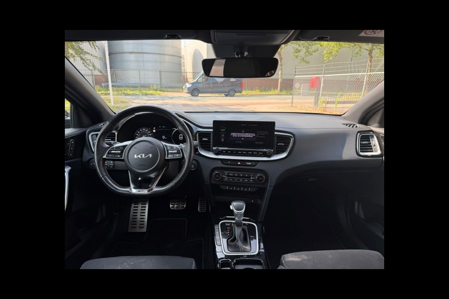 Kia ProCeed 1.5 T-GDi GT-PlusLine 12 maanden Garantie AUT I NAV I PDC I TREKHAAK I LEDRE / ALCANTARA INTERIEUR I 1e EIGENAAR I COMPLETE ONDERHOUDSHISTORIE 12 MAANDEN AUTOTRUST GARANTIE