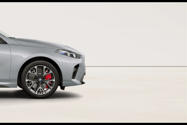 BMW 1-serie 120 M-Sport Pro - Pano - Trekhaak - Premium Pack
