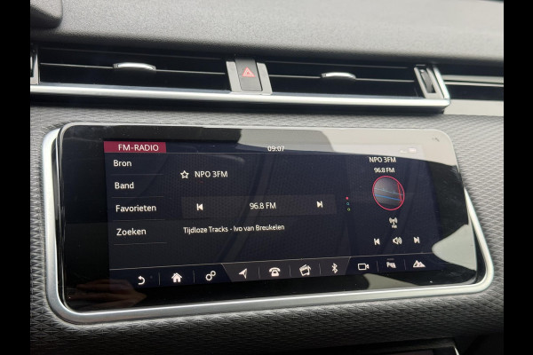 Land Rover Range Rover Velar 2.0 P300 Turbo AWD R-Dynamic HSE Pano|Navi|Carplay|Clima|Cruise|360 Camera|Meridian Sound|Leder|Side Steps|Nieuwe APK bij Aflevering