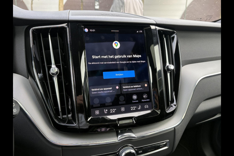 Volvo XC60 2.0 T6 Plug-in hybrid AWD Plus Dark DEALER ONDERHOUDEN | HARMAN/KADON | 360° GRADEN CAM. | STOEL/STUUR VERWARMING | APPLE CARPLAY./ANDROID AUTO | ELEKTRISCHE TREKHAAK
