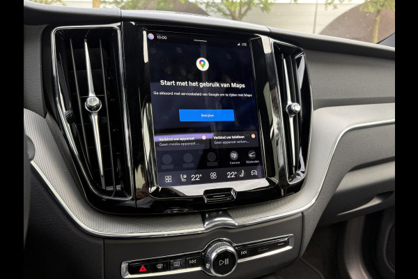 Volvo XC60 2.0 T6 Plug-in hybrid AWD Plus Dark DEALER ONDERHOUDEN | HARMAN/KADON | 360° GRADEN CAM. | STOEL/STUUR VERWARMING | APPLE CARPLAY./ANDROID AUTO | ELEKTRISCHE TREKHAAK