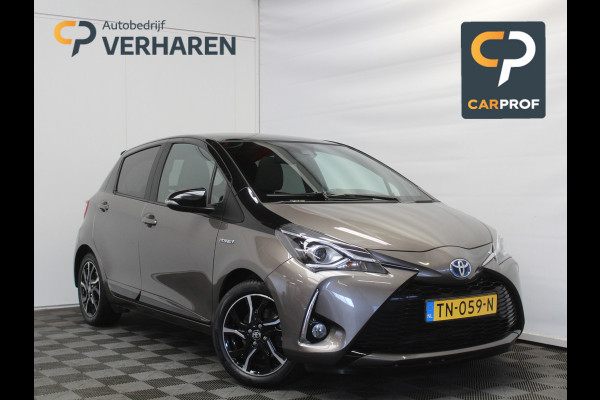 Toyota Yaris 1.5 Hybrid Bi-Tone Plus CLIMATE | LMV16 | AFNBTREKHAAK | CRUISE | LED | NAVI | CAMERA | PANODAK