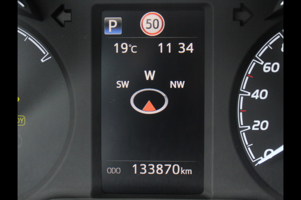 Toyota Yaris 1.5 Hybrid Bi-Tone Plus CLIMATE | LMV16 | AFNBTREKHAAK | CRUISE | LED | NAVI | CAMERA | PANODAK